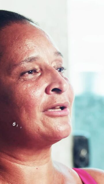 👏 Obrigado aos vizinhos que salvaram o bolo da Simone, o feijão da Ila e a comida das filhas da Elaine.

A boa notícia é que agora, com o Gás do Povo, elas e mais de 15 milhões de famílias vão ter acesso ao melhor gás de cozinha do mundo.

E isto significa poder cozinhar com mais segurança e mais tranquilidade.

Gás do Brasil. É seguro, é confiável e é de casa. Agora de todas as casas da vizinhança.

#glp #sindigas #gásdobrasil